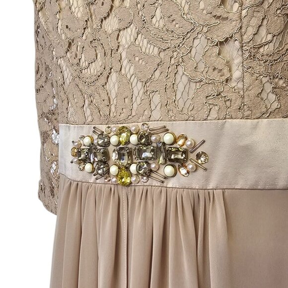 Eliza J. Lace, Embellished Waist, Chiffon, Flowy Maxi Dress, 3/4 Sleeve, Size 10 - Picture 4 of 9